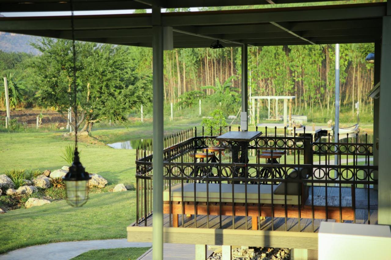 Nex Station Kanchanaburi Bagian luar foto